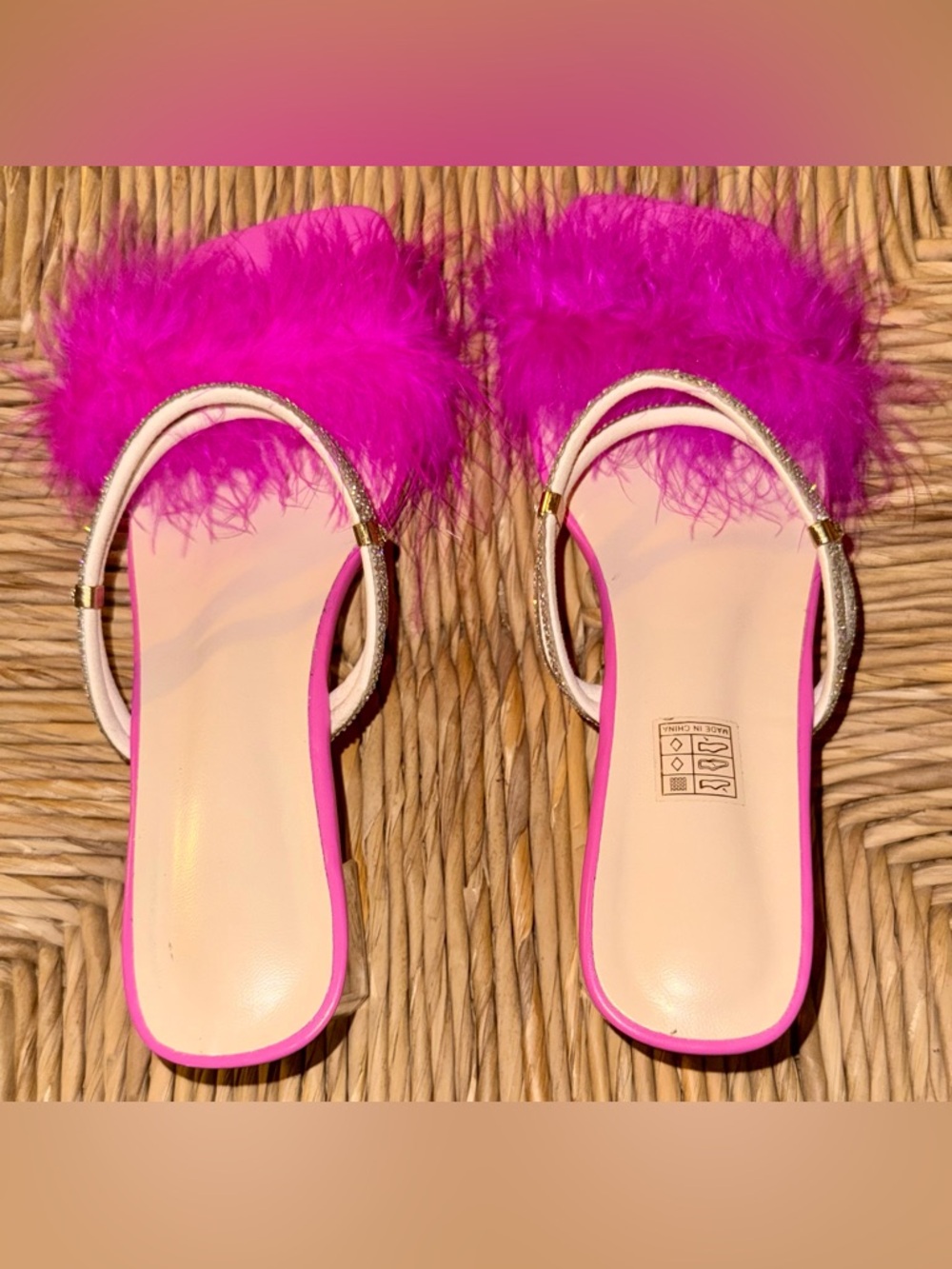 Pre-Loved Hot Pink Feather Slide Mules with Glitter Straps - Picture 3 of 6